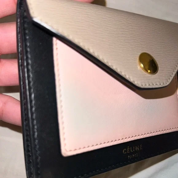 CELINE EUC WALLET💕Always Authentic!!(SNAP HAS BEEN REPAIRED) display picture 1